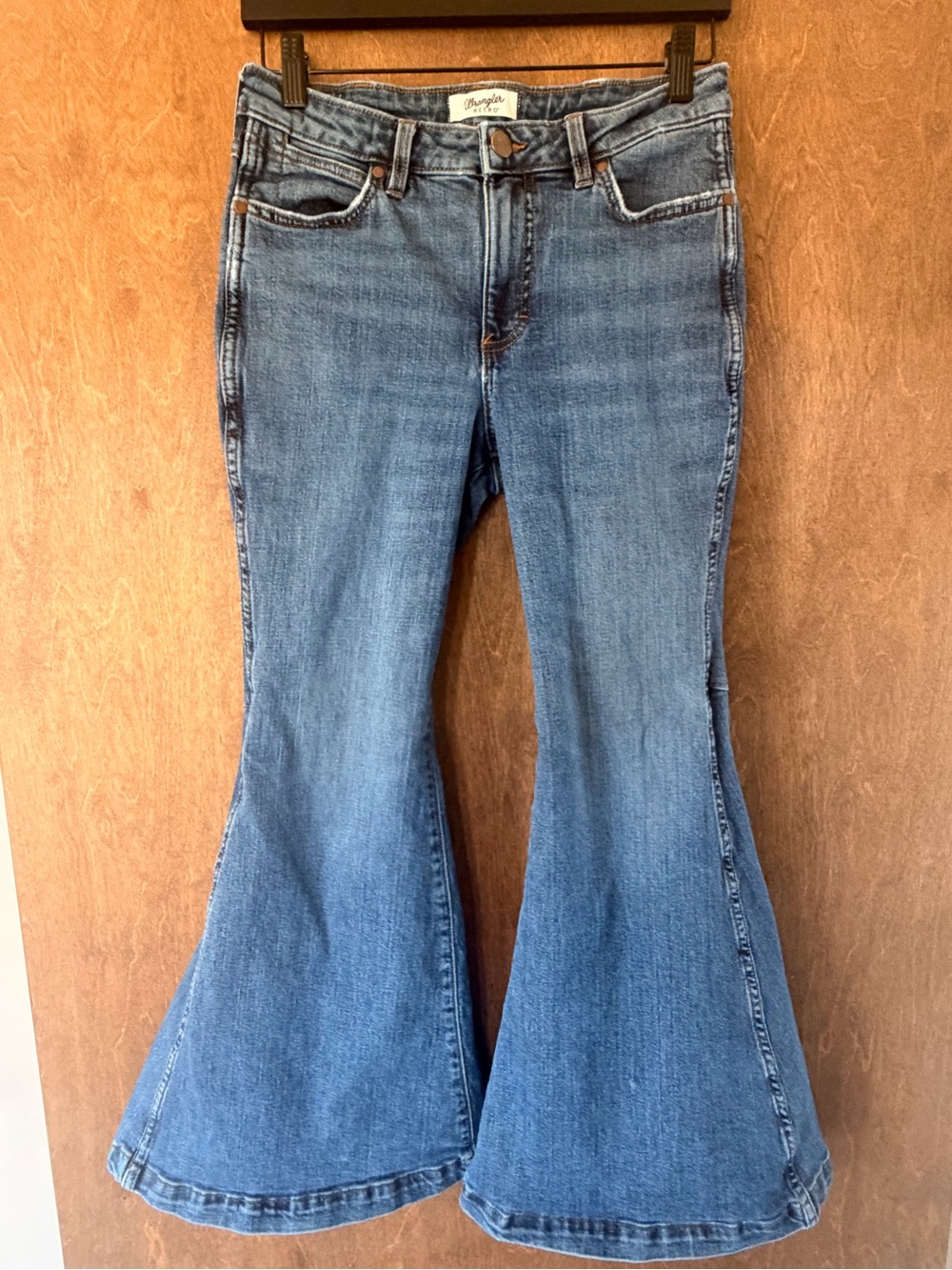 Wrangler Women's Medium Blue Flare Jeans - Wide Leg